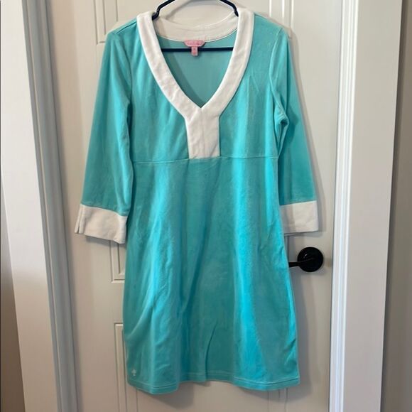 Lilly Pulitzer Turquoise and White V-Neck Terry Dress - Picture 1 of 6
